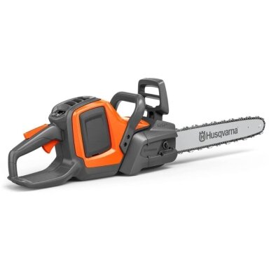 Akumuliatorinis grandininis pjūklas Husqvarna 240i (Su akumuliatoriumi ir įkrovikliu)