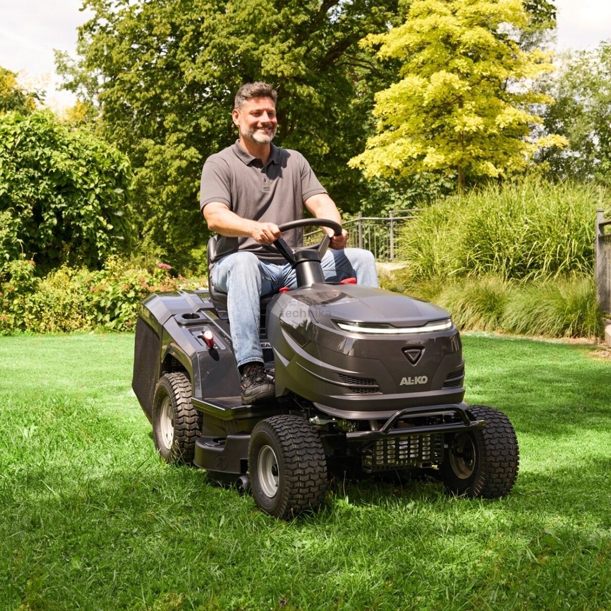 Traktorius AL-KO T13-86.6 M-A Easy 6 Traktorius AL-KO T13-86.6 M-A Easy 6