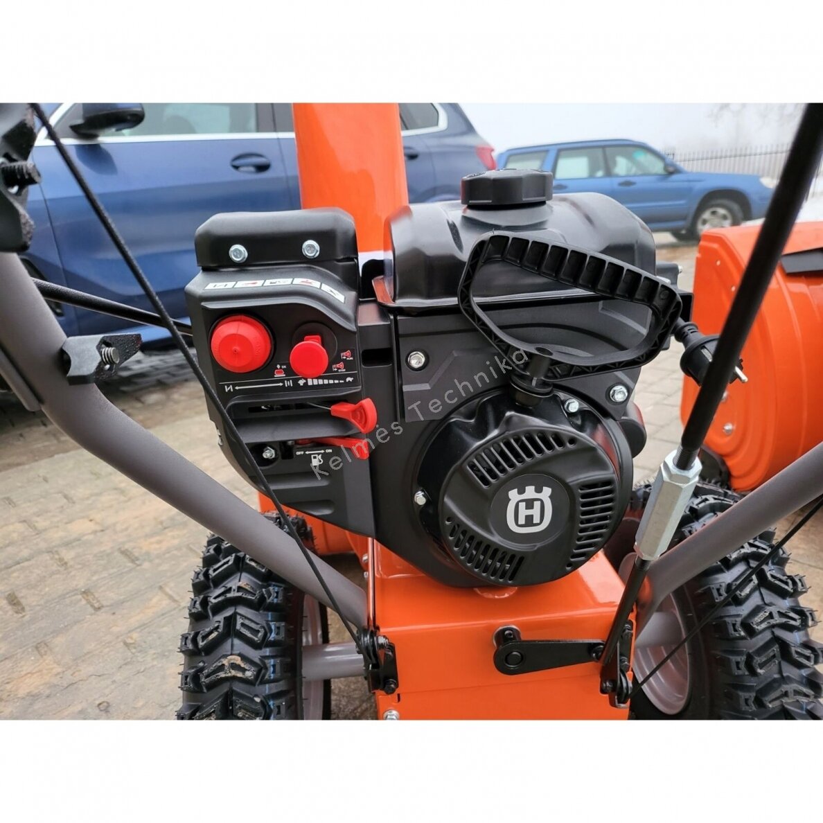 Sniego pūstuvas - valytuvas HUSQVARNA ST 124 4