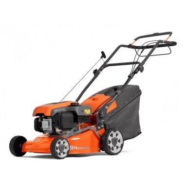 Benzininė vejapjovė Husqvarna LC 140SP