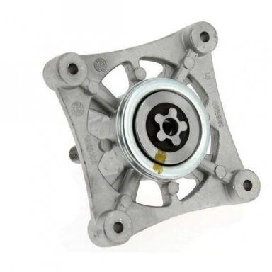Husqvarna traktoriuko peilio laikiklis guoliavietė 581650501 Husqvarna traktoriuko peilio laikiklis guoliavietė 581650501