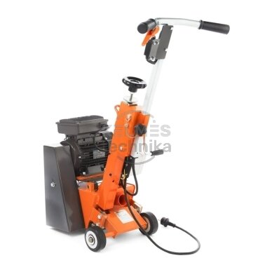 Husqvarna CG200 betono freza 1 Husqvarna CG200 betono freza 1