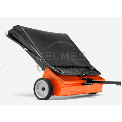Husqvarna žolės ir lapų rinktuvas (112 cm) 1 Husqvarna žolės ir lapų rinktuvas (112 cm) 1