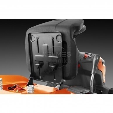 traktorius HUSQVARNA TS 215T 9 traktorius HUSQVARNA TS 215T 9