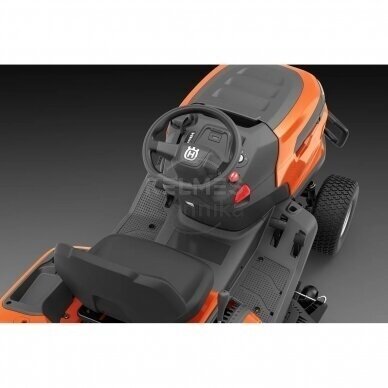 Traktorius HUSQVARNA TS 220T 7