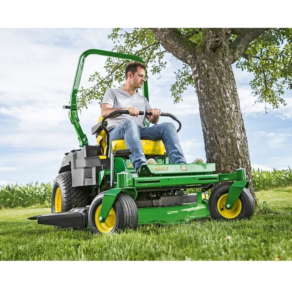 John Deere Z515E nulinio apsisukimo traktorius 3