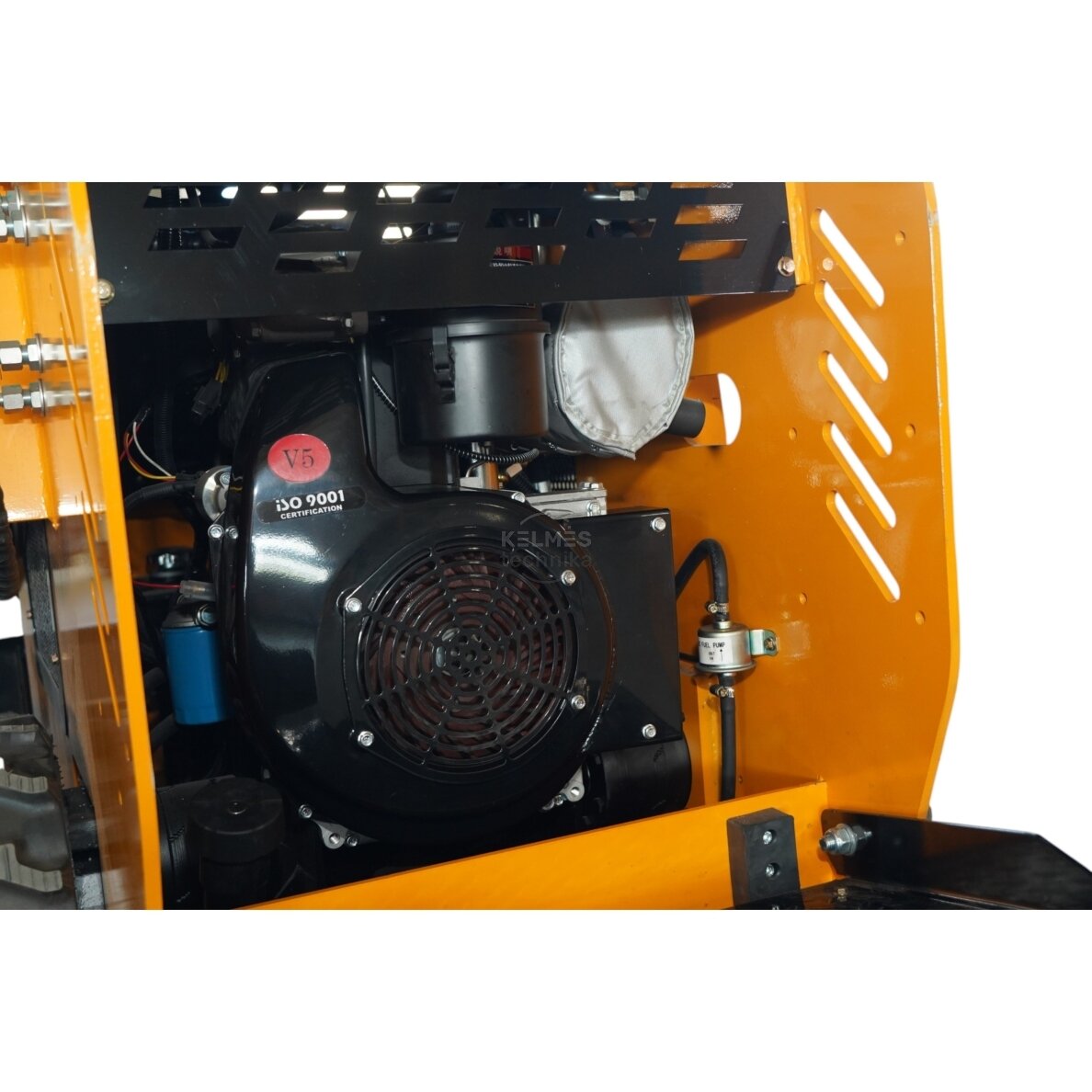 Vikšrinis mini krautuvas ENZO - HT430 (Dyzelinis) 13
